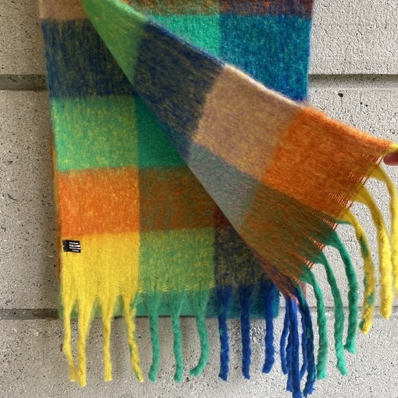 NWOT Tags Blanket Scarf - Picture 10 of 11